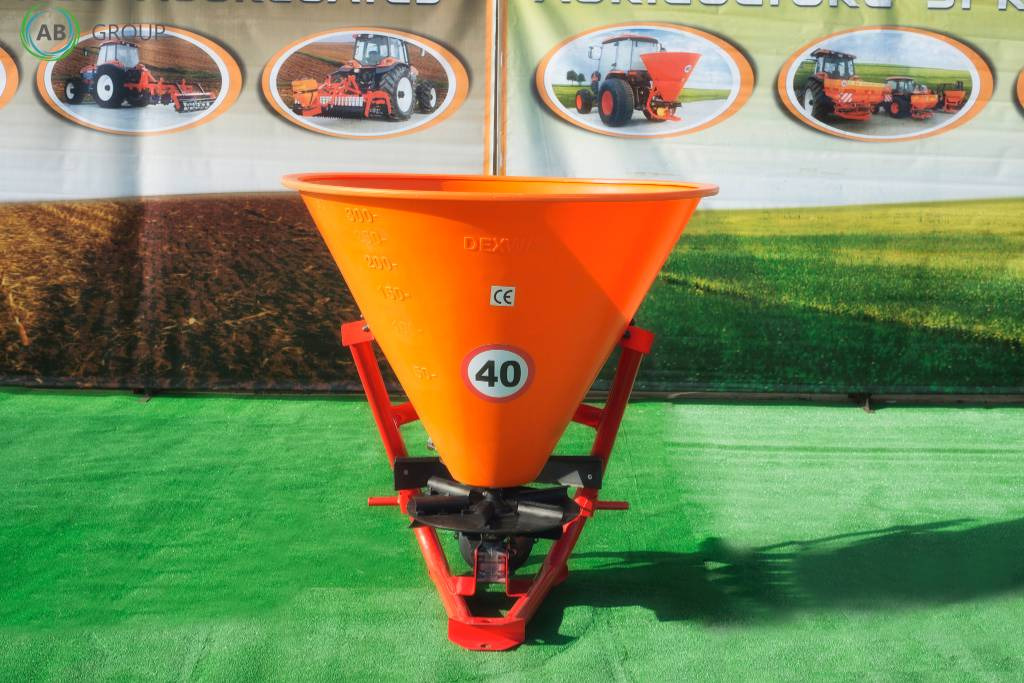 Dexwal fertilizer spreader 300 l - Distributeur d'engrais: photos 1 Dexwal fertilizer spreader 300 l - Distributeur d'engrais: photos 1