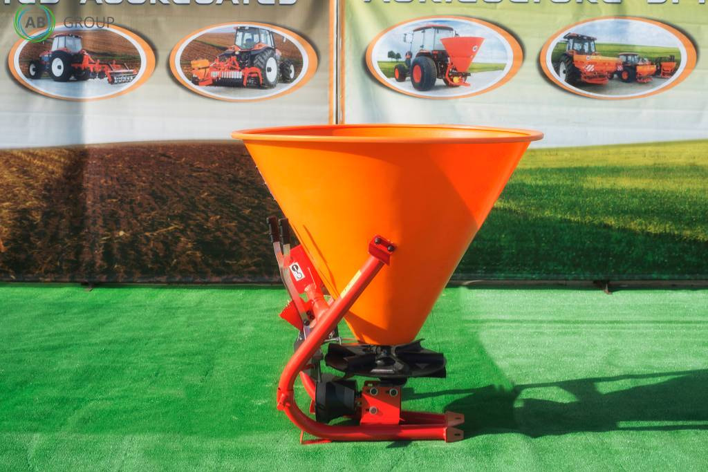 Dexwal fertilizer spreader 300 l - Distributeur d'engrais: photos 3 Dexwal fertilizer spreader 300 l - Distributeur d'engrais: photos 3
