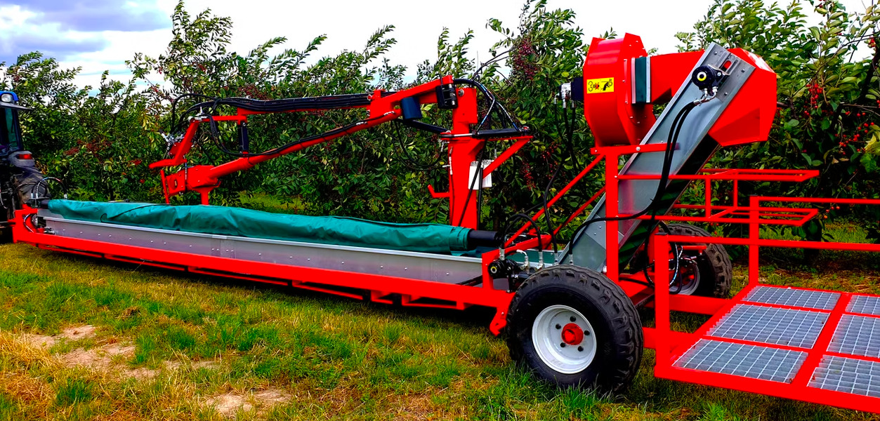 FMS KUREK ADRIAN Stone Fruit Harvester 6m - Matériel de récolte: photos 4 FMS KUREK ADRIAN Stone Fruit Harvester 6m - Matériel de récolte: photos 4