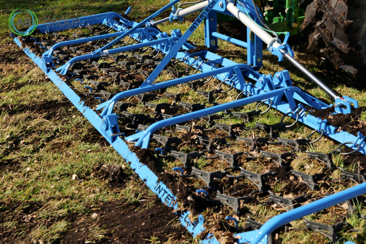 Inter-Tech Meadow and Field Harrow 4 m - Herse à chaîne: photos 3 Inter-Tech Meadow and Field Harrow 4 m - Herse à chaîne: photos 3