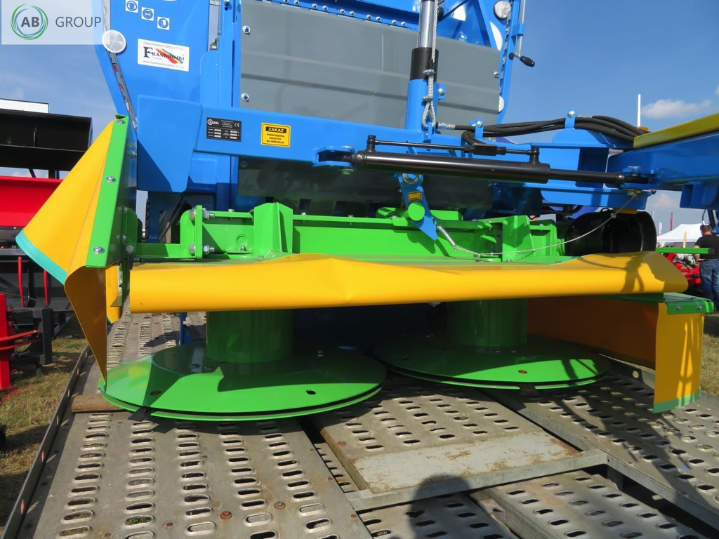 Zamet green forage mower T635 -14,5 m3 - Autochargeuse: photos 4 Zamet green forage mower T635 -14,5 m3 - Autochargeuse: photos 4