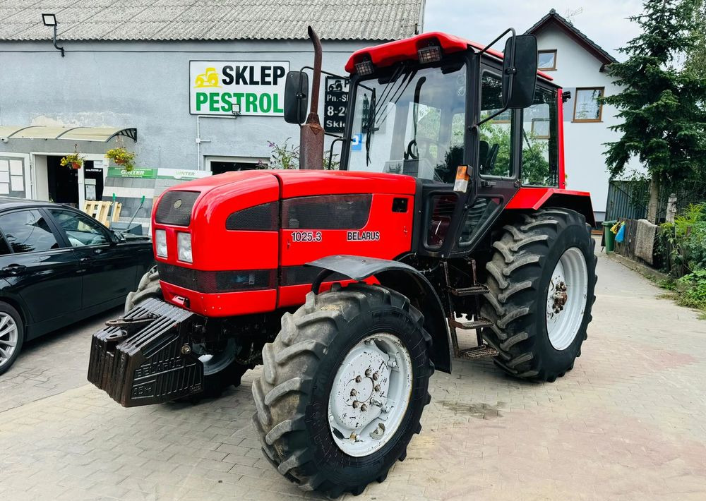 Belarus 1025.3 - Tracteur agricole: photos 2 Belarus 1025.3 - Tracteur agricole: photos 2