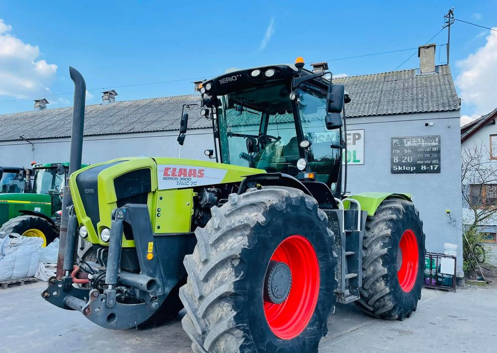 Claas 3800 TRAC VC - Tracteur agricole: photos 2 Claas 3800 TRAC VC - Tracteur agricole: photos 2