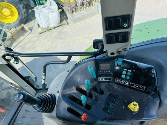 Claas ARES 836 RZ — crédit-bail Claas ARES 836 RZ: photos 8