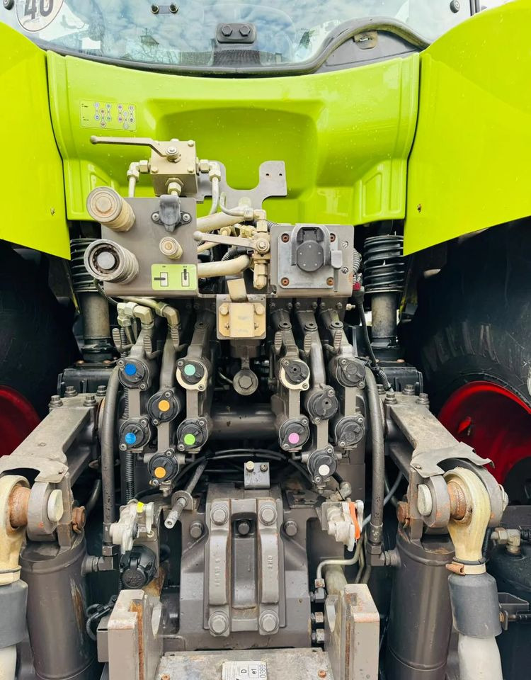 Claas Axion 950 CEBIS CMATIC - Tracteur agricole: photos 5 Claas Axion 950 CEBIS CMATIC - Tracteur agricole: photos 5