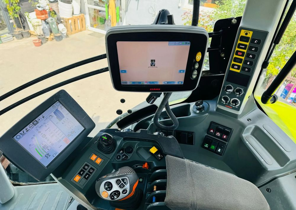 Tracteur agricole Claas Axion 950 CMATIC: photos 13 Tracteur agricole Claas Axion 950 CMATIC: photos 13