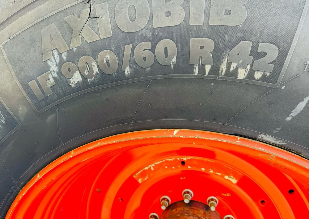 Tracteur agricole Claas Axion 950 CMATIC: photos 18 Tracteur agricole Claas Axion 950 CMATIC: photos 18