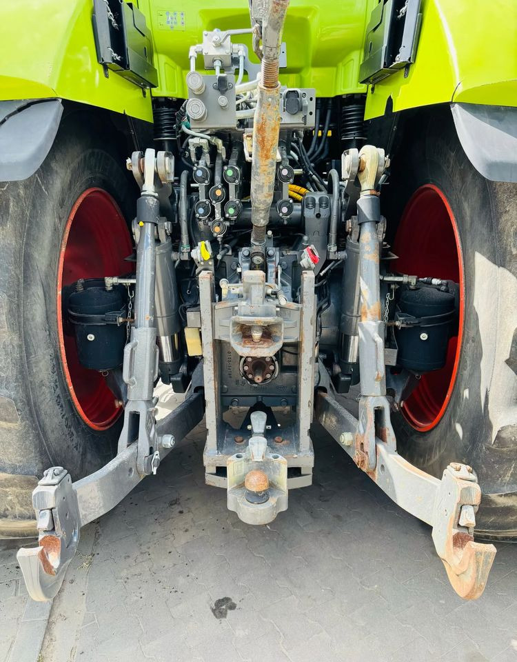 Tracteur agricole Claas Axion 950 CMATIC: photos 16 Tracteur agricole Claas Axion 950 CMATIC: photos 16