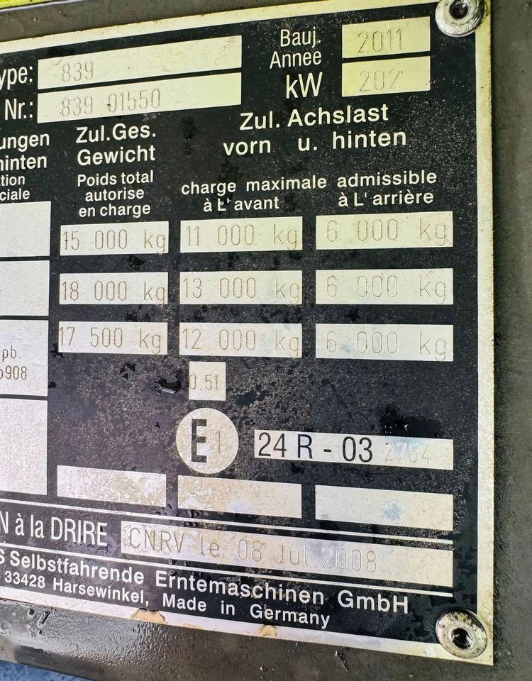 Claas Tucano 450 - Moissonneuse-batteuse: photos 5 Claas Tucano 450 - Moissonneuse-batteuse: photos 5