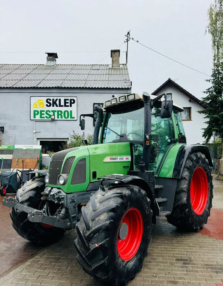 Fendt 412 Vario - Tracteur agricole: photos 2 Fendt 412 Vario - Tracteur agricole: photos 2