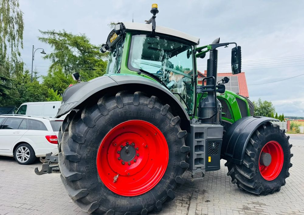 Fendt 828 Vario Profi Plus - Tracteur agricole: photos 2 Fendt 828 Vario Profi Plus - Tracteur agricole: photos 2