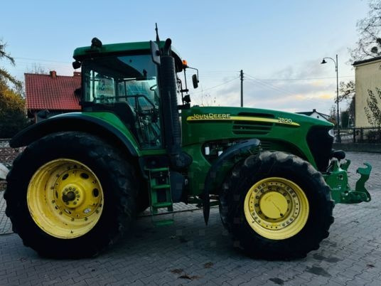 John Deere 7820 - Tracteur agricole: photos 5 John Deere 7820 - Tracteur agricole: photos 5