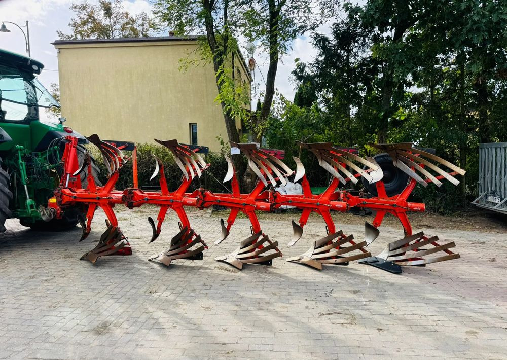 Kuhn Vari Master 151 - Charrue: photos 3 Kuhn Vari Master 151 - Charrue: photos 3