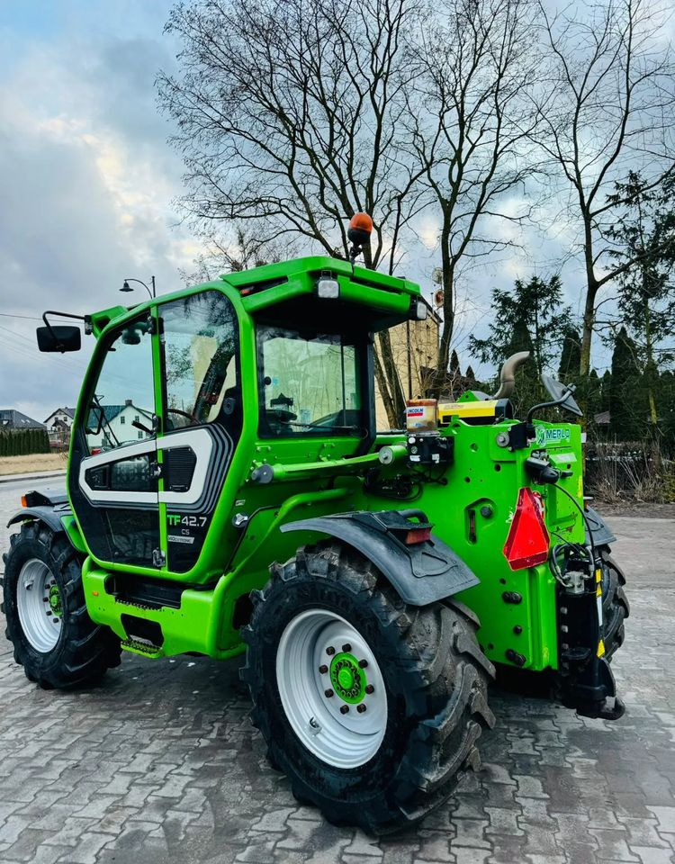 Chariot télescopique Merlo TF 42.7 CS: photos 13 Chariot télescopique Merlo TF 42.7 CS: photos 13