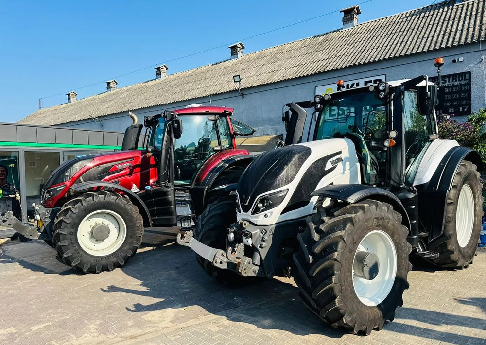 Valtra T174 UNLIMITED Versu - Tracteur agricole: photos 3 Valtra T174 UNLIMITED Versu - Tracteur agricole: photos 3