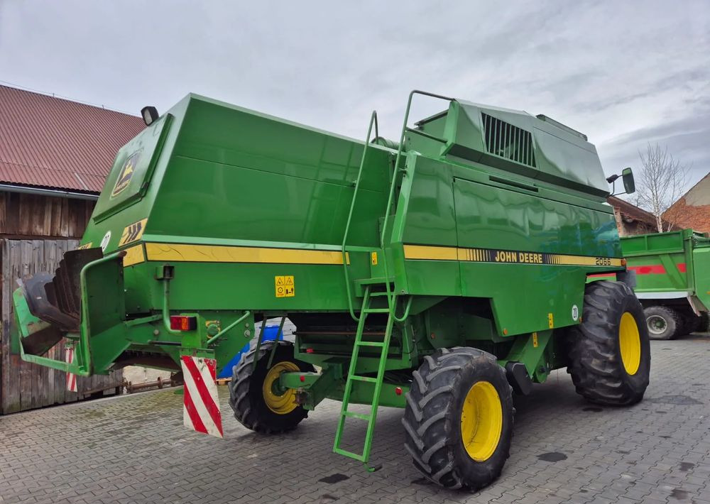 John Deere 2066 - Moissonneuse-batteuse: photos 3 John Deere 2066 - Moissonneuse-batteuse: photos 3