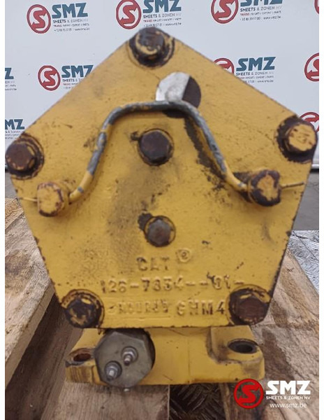 Caterpillar Occ behuizing D6M Caterpillar - Frame/ Châssis: photos 4 Caterpillar Occ behuizing D6M Caterpillar - Frame/ Châssis: photos 4