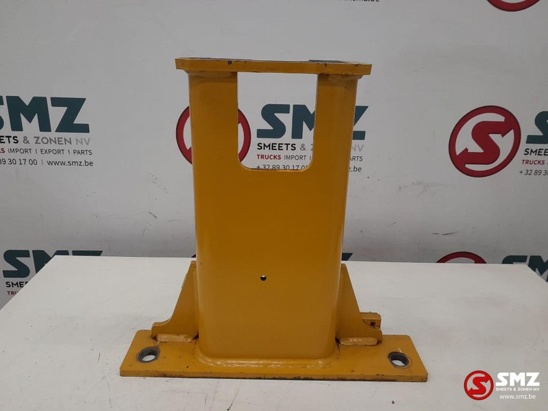 Caterpillar Support as Caterpillar - Frame/ Châssis pour Camion: photos 1 Caterpillar Support as Caterpillar - Frame/ Châssis pour Camion: photos 1