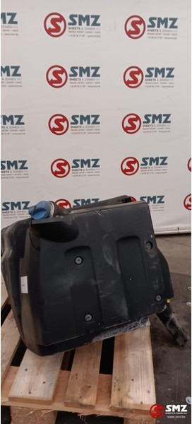 DAF Occ AdBluetank Euro 6 DAF - Préparation du carburant pour Camion: photos 3 DAF Occ AdBluetank Euro 6 DAF - Préparation du carburant pour Camion: photos 3