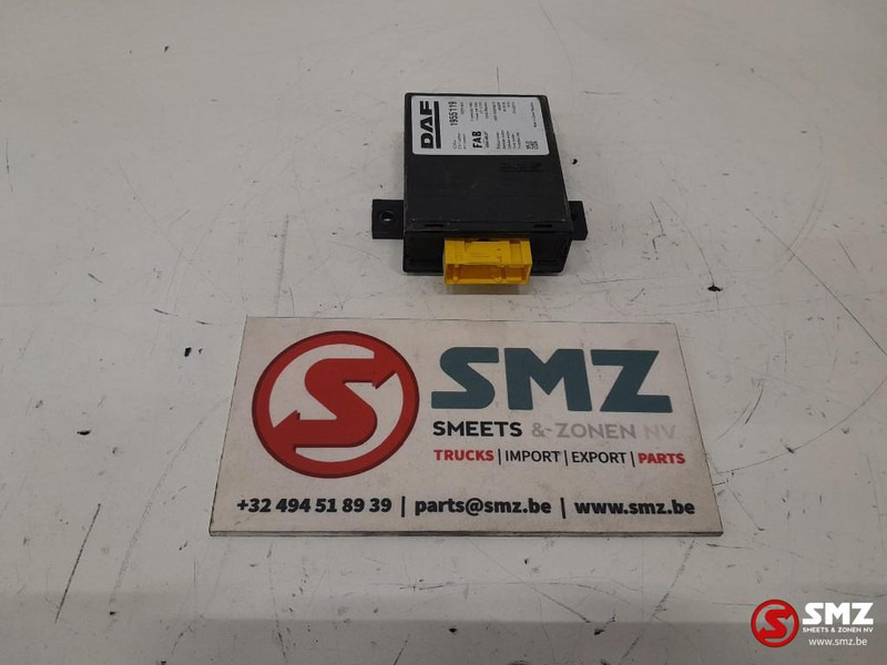 DAF Occ ECU CDS4 regeleenheid DAF - Bloc de gestion pour Camion: photos 2 DAF Occ ECU CDS4 regeleenheid DAF - Bloc de gestion pour Camion: photos 2