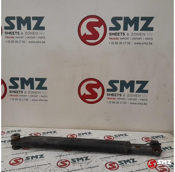 DAF Occ cabinekantelcilinder DAF - Frame/ Châssis pour Camion: photos 1 DAF Occ cabinekantelcilinder DAF - Frame/ Châssis pour Camion: photos 1