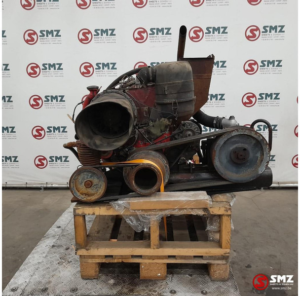 Deutz Occ Motor Deutz F4L912 - Moteur pour Camion: photos 2 Deutz Occ Motor Deutz F4L912 - Moteur pour Camion: photos 2