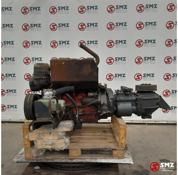 Deutz Occ Motor Deutz F4L912 - Moteur pour Camion: photos 1 Deutz Occ Motor Deutz F4L912 - Moteur pour Camion: photos 1