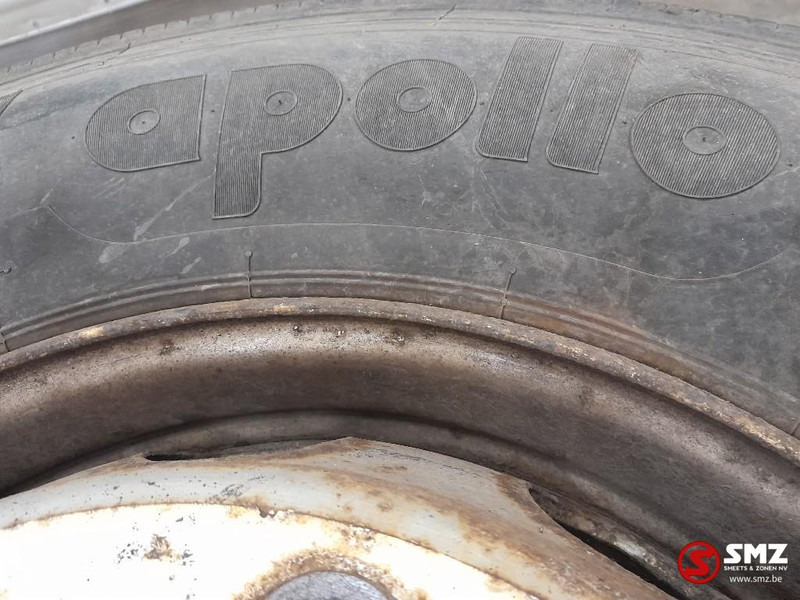 Diversen Occ vrachtwagenband Apollo 315/80R22.5 156/150L - Pneu pour Camion: photos 2 Diversen Occ vrachtwagenband Apollo 315/80R22.5 156/150L - Pneu pour Camion: photos 2