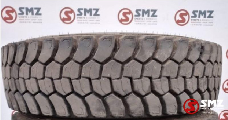 Diversen Occ vrachtwagenband Laurent 315/80R22.5 - Pneu pour Camion: photos 1 Diversen Occ vrachtwagenband Laurent 315/80R22.5 - Pneu pour Camion: photos 1