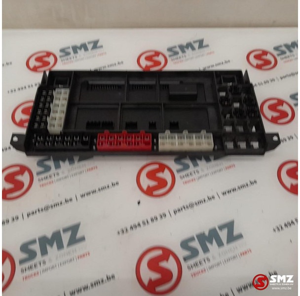 Iveco Occ ECU Body Computer Iveco - Bloc de gestion pour Camion: photos 2 Iveco Occ ECU Body Computer Iveco - Bloc de gestion pour Camion: photos 2