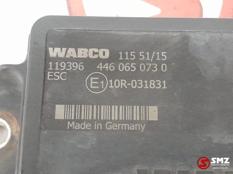 Iveco Occ ECU ESC regeleenheid Iveco - Bloc de gestion pour Camion: photos 5 Iveco Occ ECU ESC regeleenheid Iveco - Bloc de gestion pour Camion: photos 5