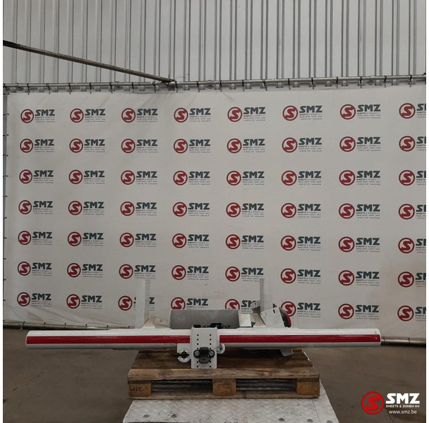 Iveco Occ achterbumper Iveco - Frame/ Châssis pour Camion: photos 1 Iveco Occ achterbumper Iveco - Frame/ Châssis pour Camion: photos 1