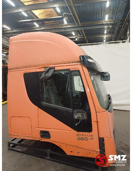 Iveco Occ cabine compleet Hi Way Stralis Iveco - Cabine et intérieur pour Camion: photos 3 Iveco Occ cabine compleet Hi Way Stralis Iveco - Cabine et intérieur pour Camion: photos 3