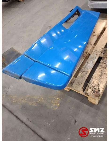 Iveco Occ cabinespoiler links Iveco - Aérodynamique/ Spoilers pour Camion: photos 1 Iveco Occ cabinespoiler links Iveco - Aérodynamique/ Spoilers pour Camion: photos 1