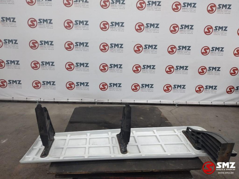 Iveco Occ cabinespoilerset Iveco - Aérodynamique/ Spoilers pour Camion: photos 4 Iveco Occ cabinespoilerset Iveco - Aérodynamique/ Spoilers pour Camion: photos 4