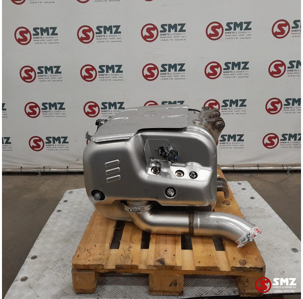 Iveco Occ katalysator Euro 6 Iveco - Catalyseur pour Camion: photos 4 Iveco Occ katalysator Euro 6 Iveco - Catalyseur pour Camion: photos 4