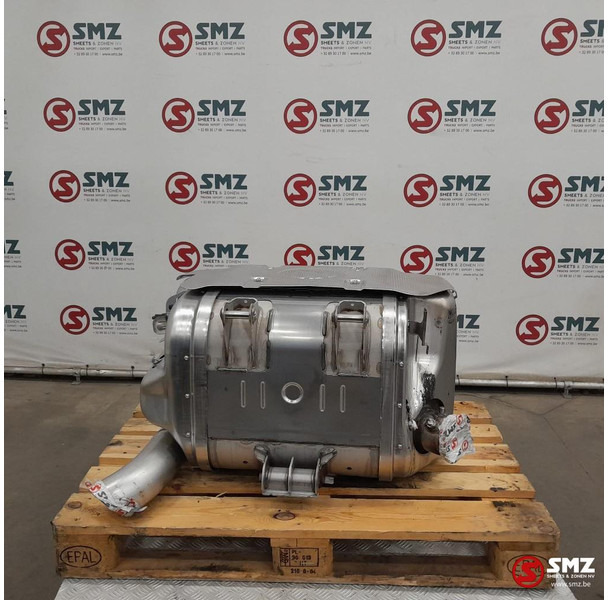 Iveco Occ katalysator Euro 6 Iveco - Catalyseur pour Camion: photos 2 Iveco Occ katalysator Euro 6 Iveco - Catalyseur pour Camion: photos 2