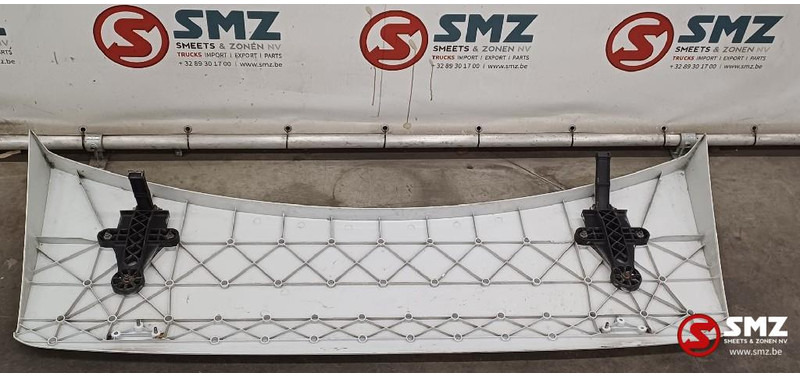 Iveco Occ set cabinespoilers Iveco - Aérodynamique/ Spoilers pour Camion: photos 3 Iveco Occ set cabinespoilers Iveco - Aérodynamique/ Spoilers pour Camion: photos 3