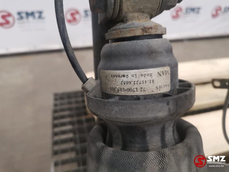 MAN Occ Cabinekantel mechanisme MAN F2000 - Barre stabilisatrice pour Camion: photos 4 MAN Occ Cabinekantel mechanisme MAN F2000 - Barre stabilisatrice pour Camion: photos 4