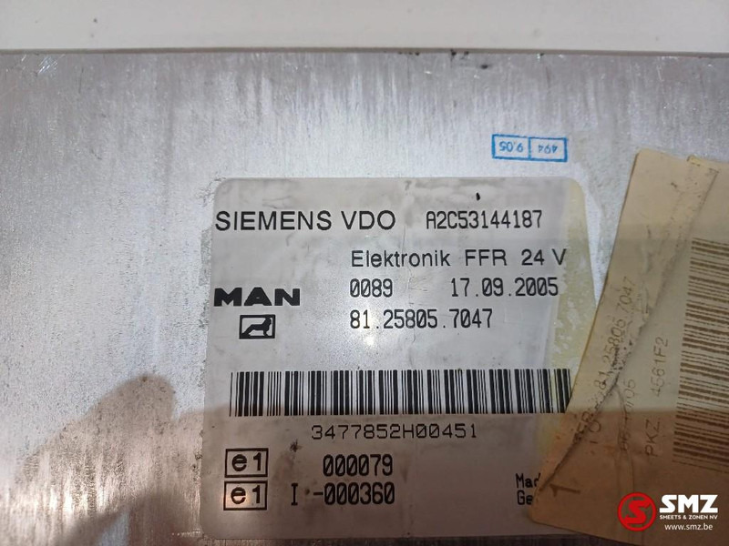 MAN Occ ECU FFR regeleenheid MAN - Bloc de gestion pour Camion: photos 4 MAN Occ ECU FFR regeleenheid MAN - Bloc de gestion pour Camion: photos 4