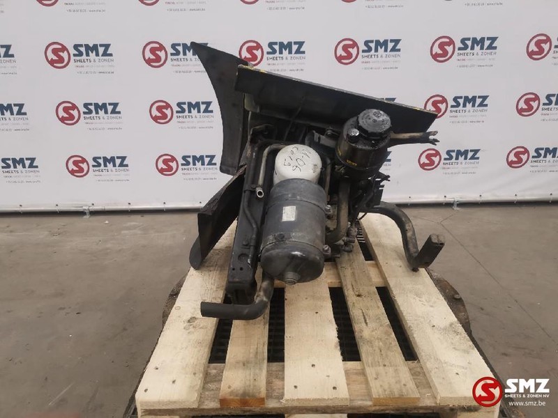 MAN Occ Opstapbak MAN F2000 - Marchepied pour Camion: photos 1 MAN Occ Opstapbak MAN F2000 - Marchepied pour Camion: photos 1