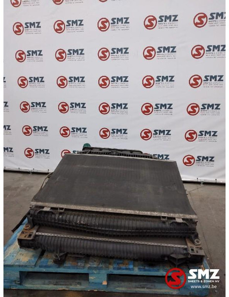 MAN Occ Radiator intercooler MAN TGA - Radiateur pour Camion: photos 3 MAN Occ Radiator intercooler MAN TGA - Radiateur pour Camion: photos 3