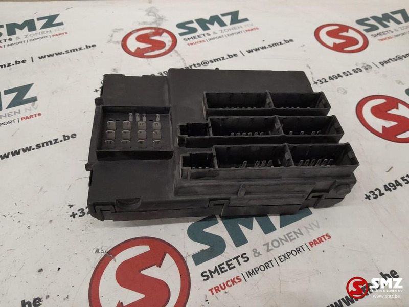 MAN Occ ZBR2 achterasmodulator MAN - Bloc de gestion pour Camion: photos 5 MAN Occ ZBR2 achterasmodulator MAN - Bloc de gestion pour Camion: photos 5
