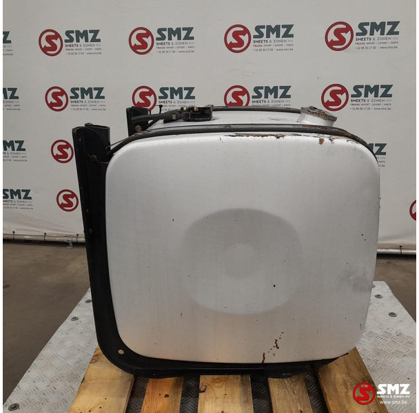MAN Occ brandstoftank 330L + brandstofniveausensor + s - Réservoir de carburant pour Camion: photos 3 MAN Occ brandstoftank 330L + brandstofniveausensor + s - Réservoir de carburant pour Camion: photos 3