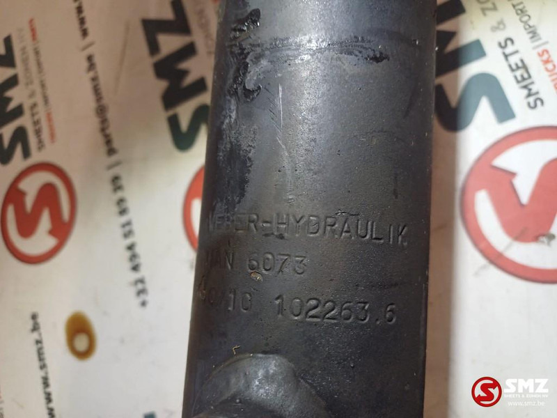 MAN Occ hydraulische stuurcilinder MAN - Commande de gouvernail pour Camion: photos 3 MAN Occ hydraulische stuurcilinder MAN - Commande de gouvernail pour Camion: photos 3