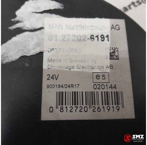 MAN Occ instrumentenpaneel MAN - Panel de instrumentos pour Camion: photos 4 MAN Occ instrumentenpaneel MAN - Panel de instrumentos pour Camion: photos 4