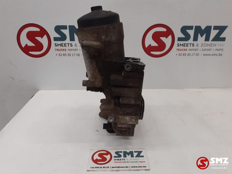 MAN Occ oliefilterhuis D2066 D2676 MAN - Filtre à huile pour Camion: photos 2 MAN Occ oliefilterhuis D2066 D2676 MAN - Filtre à huile pour Camion: photos 2