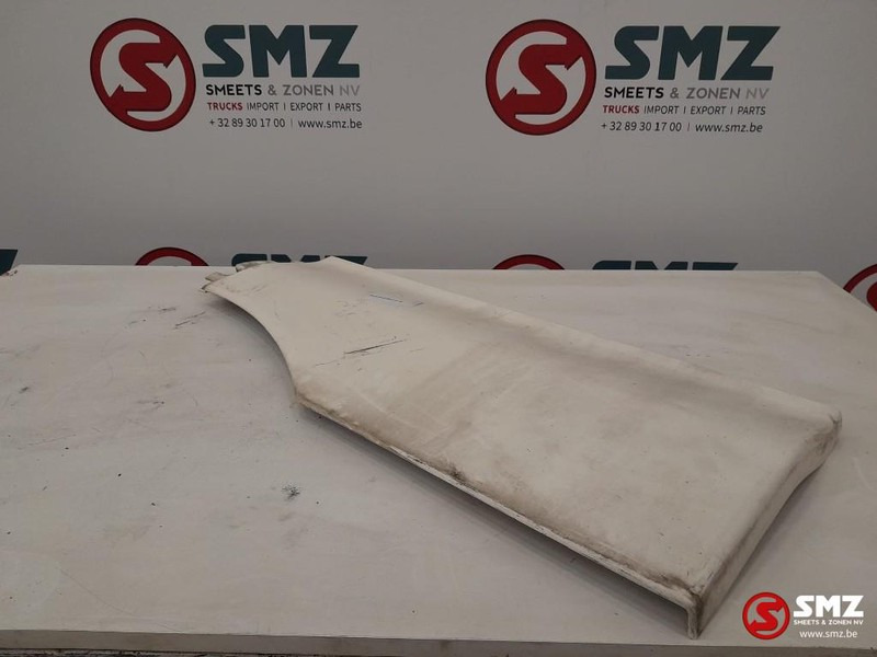 MAN Occ spatbord MAN TGX 81615100409 - Carrosserie et extérieur pour Camion: photos 2 MAN Occ spatbord MAN TGX 81615100409 - Carrosserie et extérieur pour Camion: photos 2