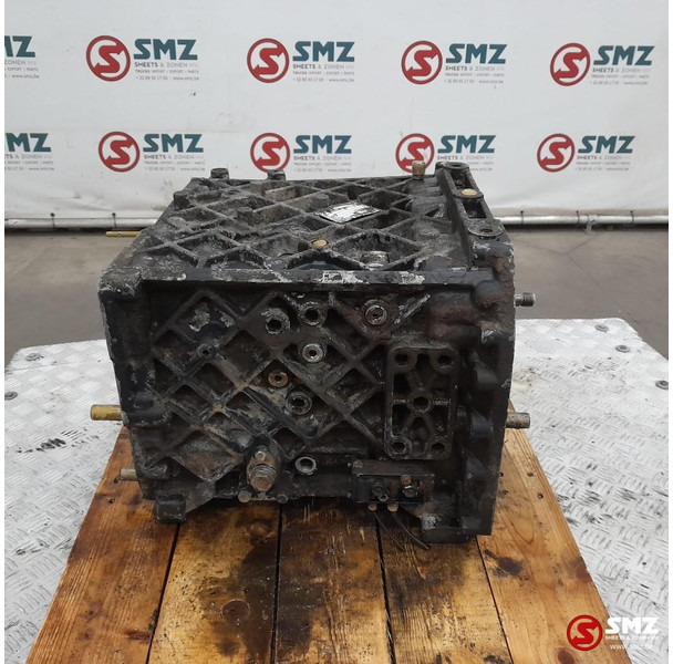 MAN Occ versnellingsbakhuis 16S151 MAN - Boîte de vitesse pour Camion: photos 4 MAN Occ versnellingsbakhuis 16S151 MAN - Boîte de vitesse pour Camion: photos 4