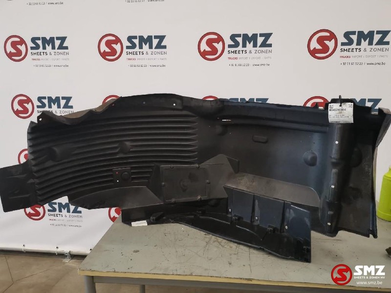 MAN Occ wielkast bekleding links MAN TGX - Carrosserie et extérieur pour Camion: photos 1 MAN Occ wielkast bekleding links MAN TGX - Carrosserie et extérieur pour Camion: photos 1